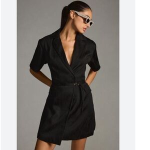 4SI3NNA LORENZO SHORT-SLEEVE BELTED BLAZER DRESS